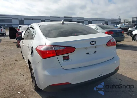 2015 Kia Forte Lx z USA, uszkodzony, nr VIN KNAFX4A65F5310265